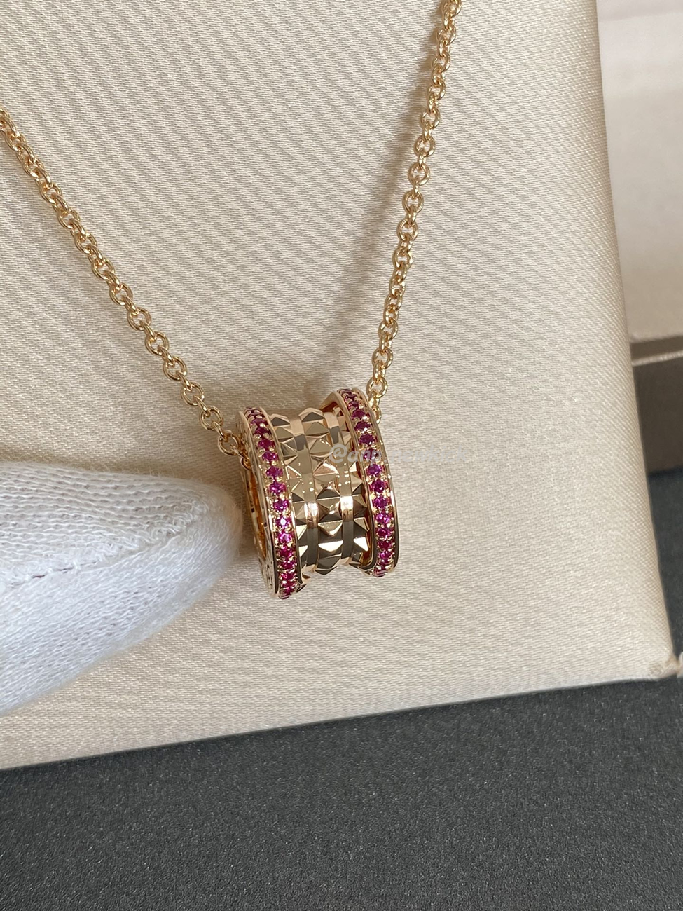 Bulgari Ruby Pendant (2) - www.newkick.vip